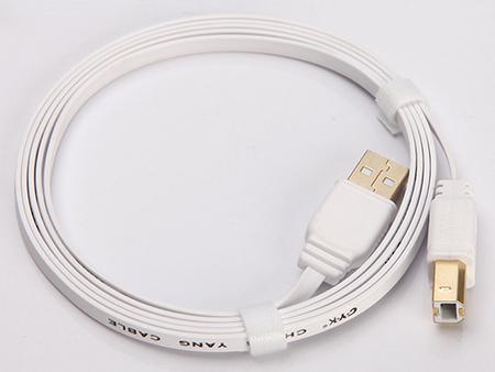 Cable USB y adaptadores